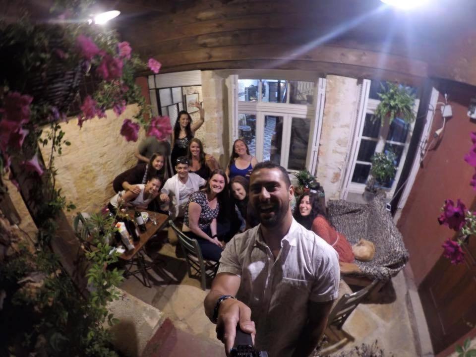 Hippie City Hostel Chania  Bagian luar foto